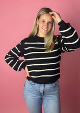 Load image into Gallery viewer, Striped sweater zwart
